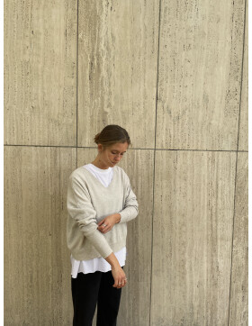 Vanessa Knit - pastel grey